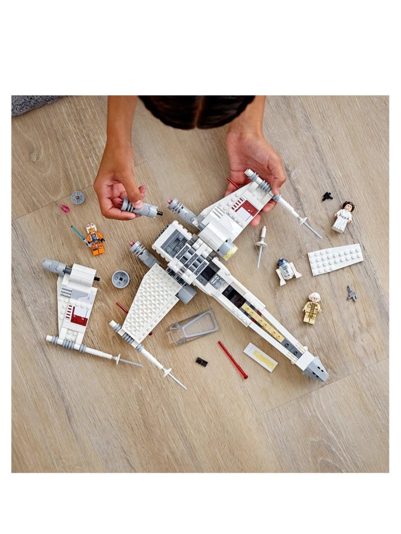 * Lego Star Wars Luke Skywalker's X-Wing Fighter Toy 75301* Lego