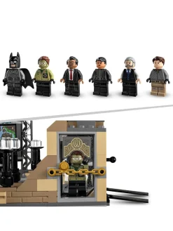 * Lego Super Heroes Batcave The Riddler Face-Off Set 76183* Lego