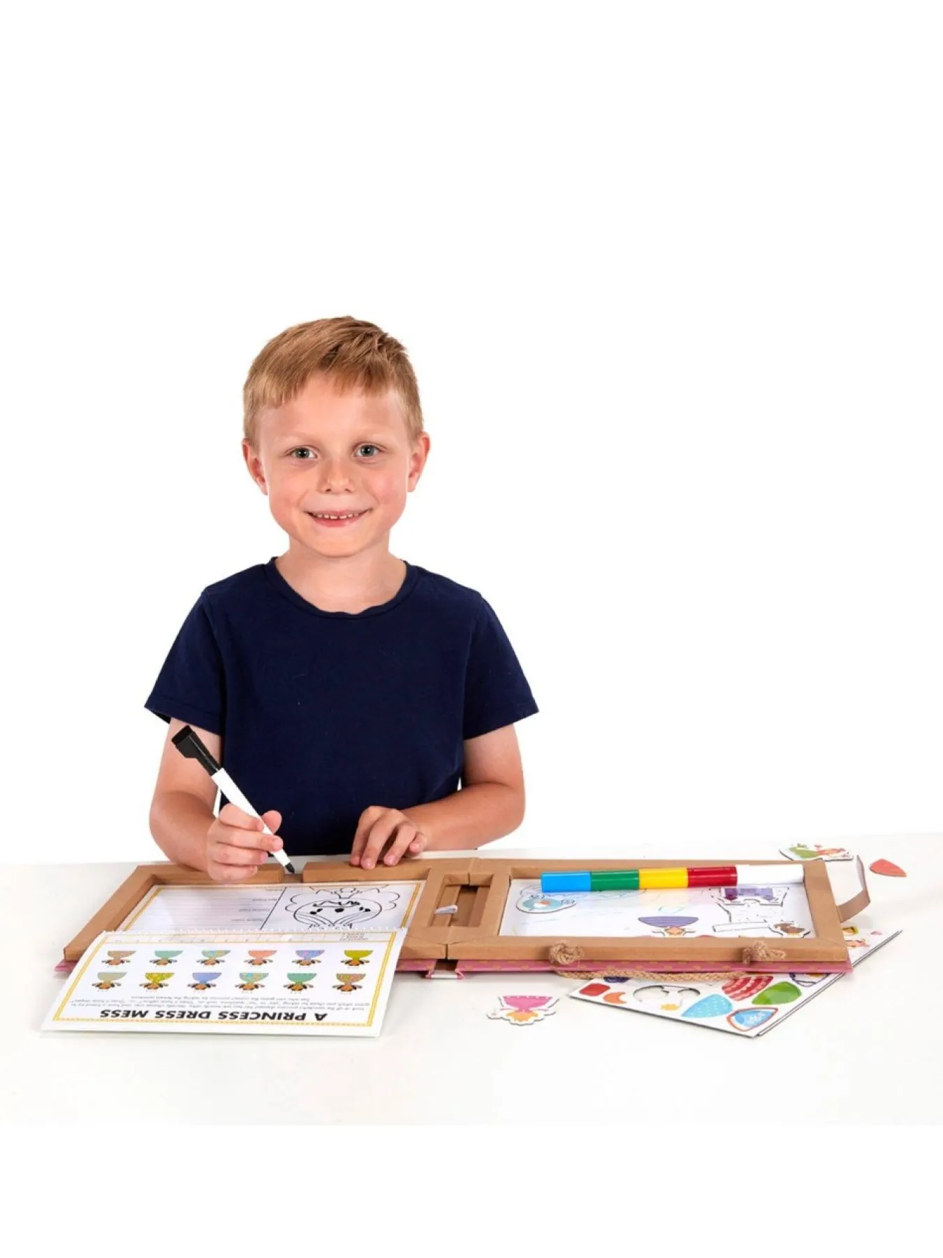 * Melissa & Doug Reusable Drawing And Magnet Kit Princess* Melissa & Doug