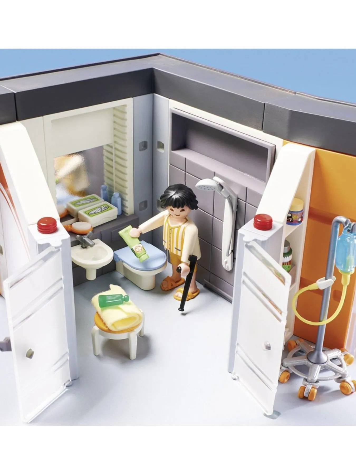 * Playmobil 70190 City Life Large Furnished Hospital With Lift* Playmobil
